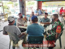 Sinergitas TNI-POLRI Di Batas Negeri , Anggota Polsek Bersama Koramil 05 Belakang Padang Sambang Desa Guna Jaga Kamtibmas Kondusif