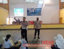 Panit lantas, Panit Binmas dan Bhabinkamtibmas Desa Pamanukan Beri Penyuluhan di SMAN 1 Pamanukan