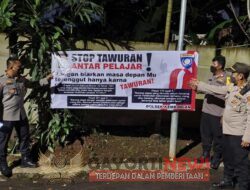 Polsek Kembangan Pasang Spanduk Peringatan di Beberapa Lokasi, Untuk Mengantisipasi Tawuran Pelajar