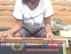 Kreatif Tenun Kain Songke Manggarai Di Kampung Weto NTT