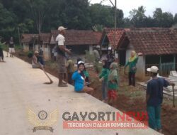 Jum’at Berkah Kampung Sry Way Lansep Bergotong Royong Bersama