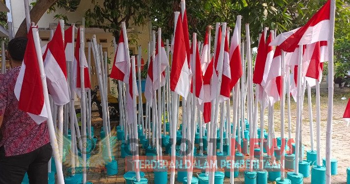 Memperingati HUT-RI Ke-77 Tahun, Pemerintah Kecamatan Cilegon Pasang ...