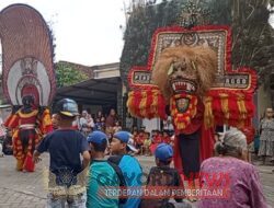 Pertunjukan Reog Singo Rogo Joyo Desa Klitik Mengadakan Acara Puter Gelung