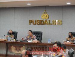 Kapolri: Raih Kepercayaan Publik untuk Terus Kawal Kebijakan Pemerintah 