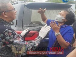 Gubernur Kalbar, Sutarmidji Sempat Dihadang Oleh Emak-Emak Saat Kunker ke Kabupaten Sintang