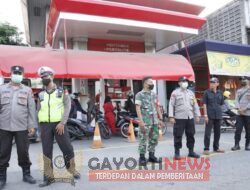 Pasca Kenaikan Harga BBM Polres Tanjung Perak Bersama TNI dan Satpol PP Amankan 14 SPBU Pertamina