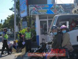 PERTAMA OPERASI ZEBRA LODAYA 2022,SATLANTAS POLRES SUKABUMI KOTA MELAKUKAN PENEGURAN TERHADAP RATUSAN PENGANDARA SEPADA MOTOR DAN MOBIL.
