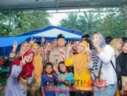 Masyarakat Desa N-4 Aek Nabara Foto Bersama Dengan Bupati Labuhanbatu