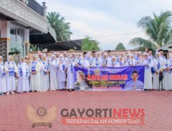 Bupati Labuhanbatu Melepas 51 Orang Jemaah Umroh