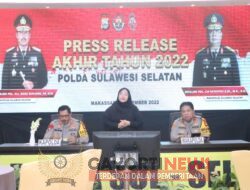 Polda Sulsel Gelar Press Release Giat Akhir Tahun 2022 di Mapolrestabes Makassar 