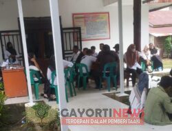 Para Peserta Anggota PPS Ikuti Ujian Wawancara Di Kantor Camat Bilah Hulu