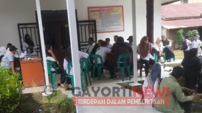 Para Peserta Anggota PPS Ikuti Ujian Wawancara Di Kantor Camat Bilah Hulu