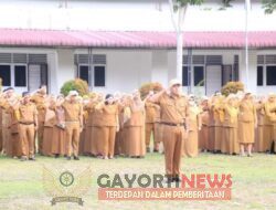 Sekdakab Labuhanbatu Bacakan Pidato Bupati Labuhanbatu Pada Upacara Apel Gabungan Kelompok Dua Dilingkungan Pemkab Labuhanbatu