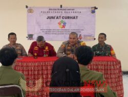 Jumat curhat Kapolsek Iptu Roni gunung anyar bersama tiga pilar