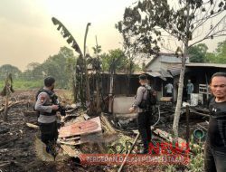 SEMBURAN RAMBATAN API KARHUTLA LALAP DAN BAKAR RUMAH WARGA DI KUBU RAYA