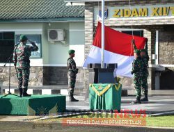 Satbrimob Polda Kalbar bersama TNI Laksanakan Upacara Hari Kesadaran Nasional di Mako Zidan XII/TPR