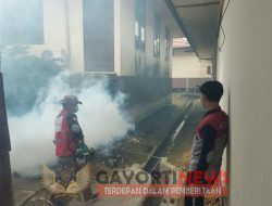 *Polres Landak Lakukan Fogging Upaya Pencegahan DBD*