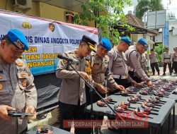 Polres Nganjuk Lakukan Pemeriksaan Berkala Senjata Api Organik dan Amunisi 