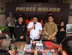 Polres Malang ringkus warga Blitar*Nekat Jual Istri di Aplikasi Online*