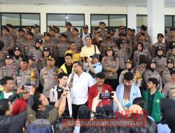 Satgas OMB Kapuas Polda Kalbar Lakukan Pengamanan Aksi Damai Aliansi Mahasiswa Sekalbar