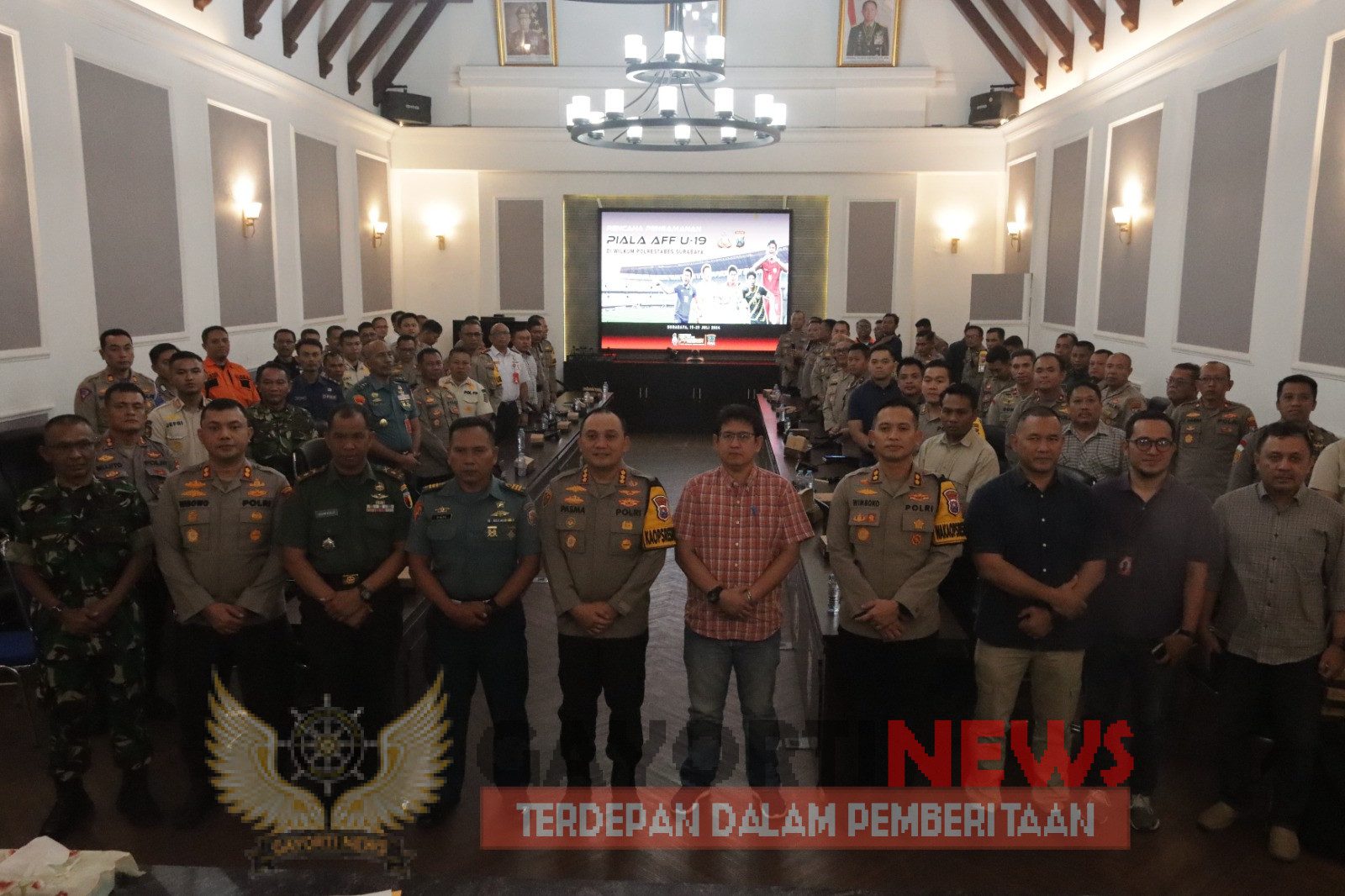 Ribuan Personel Gabungan Dalam Rangka Pengamanan Kompetisi