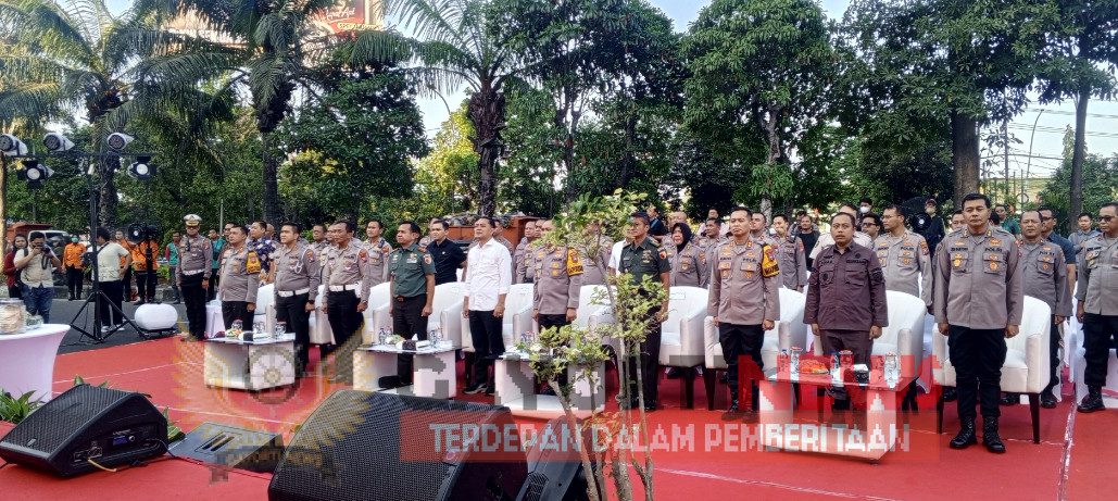 Peresmian monumen Surabaya, Monumen 1000 Knalpot Simbolis Arek Surabaya