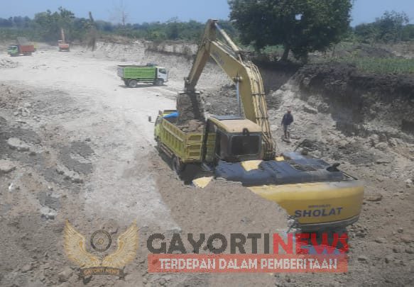 Kegiatan Tambang PT FLASH  Di Duga Ilegal Tak Berijin Di Wilayah Kecamatan Wringin Anom Gresik