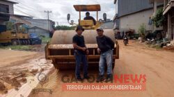 PROYEK PENINGKATAN JALAN PRAMUKA DESA SANDAI KANAN,KEC SANDAI BERJALAN DENGAN SESUAI TARGET