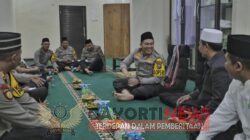 Kapolres Blitar Melaksanakan Safari Ramadhan Keliling Ajak Warga Jaga Kamtibmas 